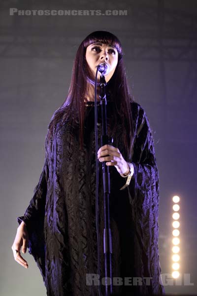 CHARLOTTE OC - 2014-11-01 - PARIS - Grande Halle de La Villette - 